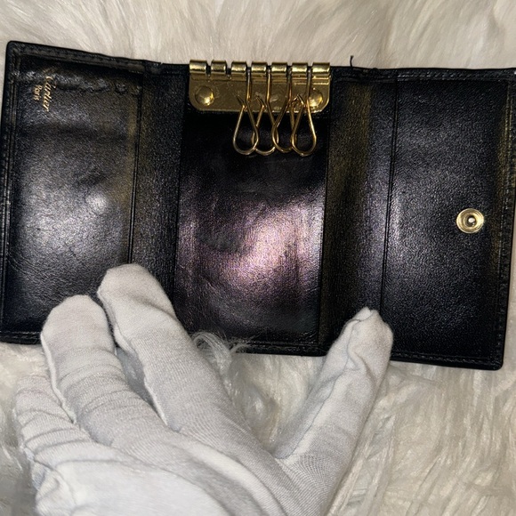 Cartier Key holder Key case Black Woman Authentic GUC - Picture 8 of 10